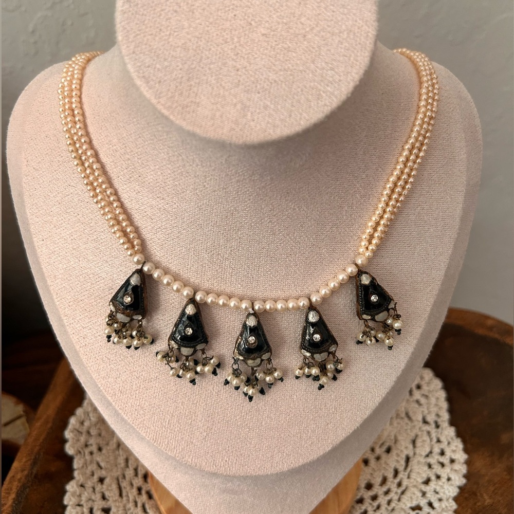 Vintage Reversible Black and Gold Pearl Necklace - Made in India